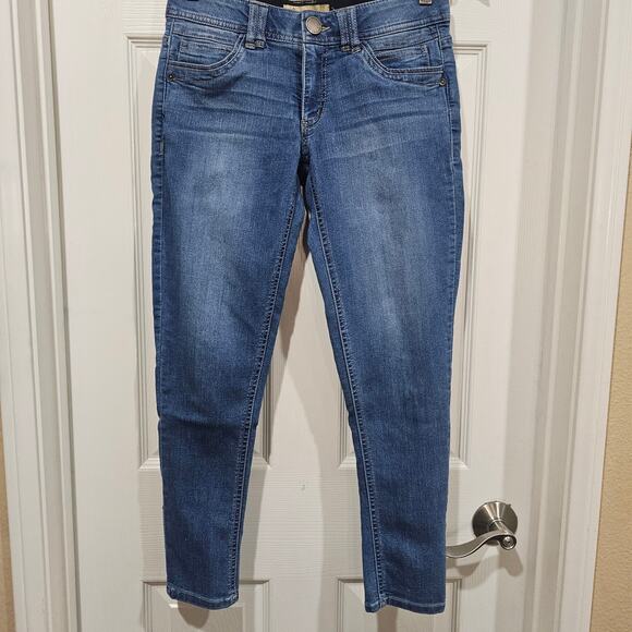 Democracy Ab Technology Skinny Jeans Size 2 Medium Wash - Picture 6 of 6